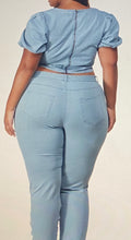 Load image into Gallery viewer, chic denim'
